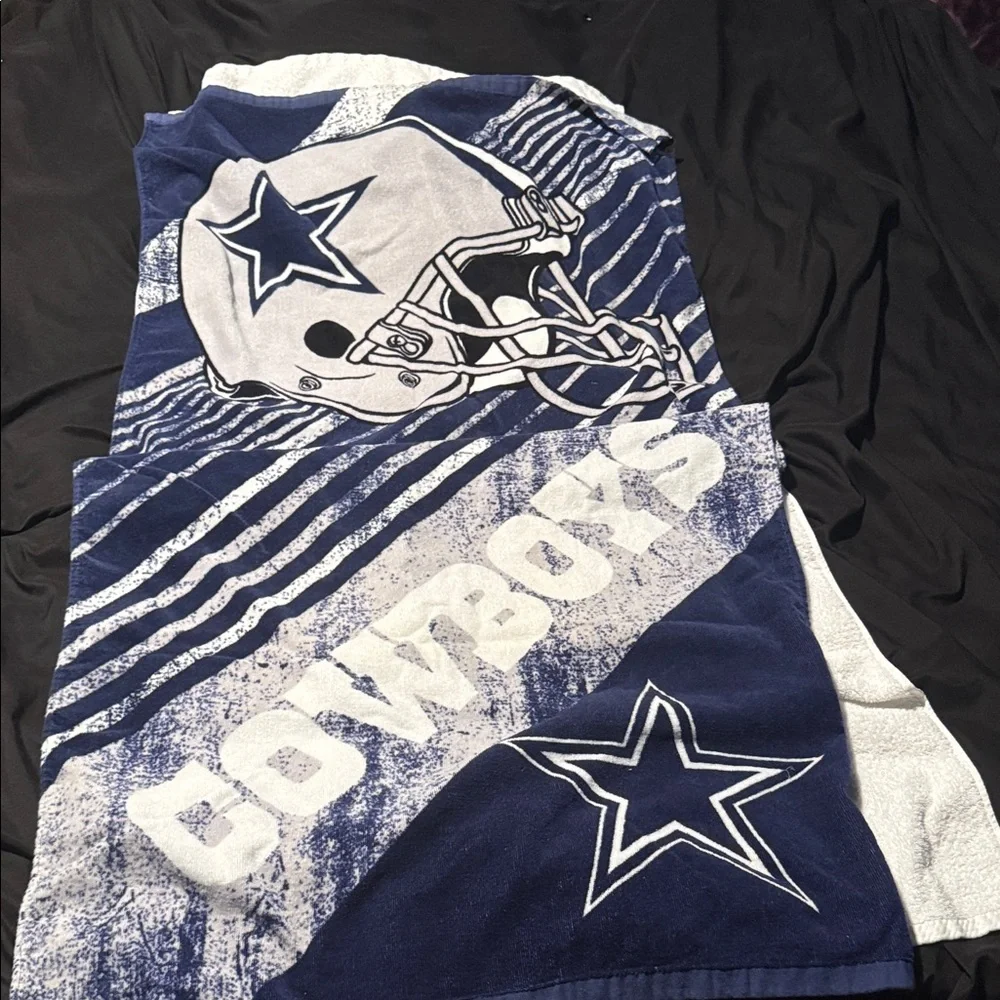 Northwest Blue and White Cowboys Towel